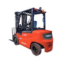 Four-wheels electric forklift 3 T - load centre distance 500 mm - Q Series - 