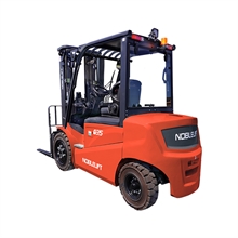 Four-wheels electric forklift 3,5 T - load centre distance 500 mm - Q Series - 