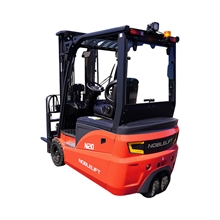 Three-wheels double drive electric forklilt 2 T - load centre distance 500 mm - 