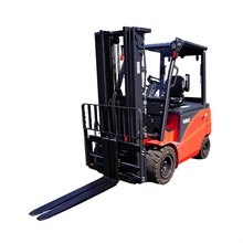 Four-wheels compact electric forklift 1,8 T  - low centre distance 500 mm - 