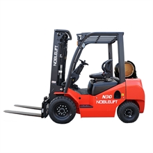 LGP forklift 3 T  - low centre distance 500 mm - 